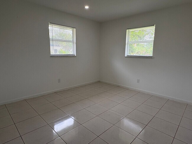 Foto del edificio - 1135 SW Spruce St