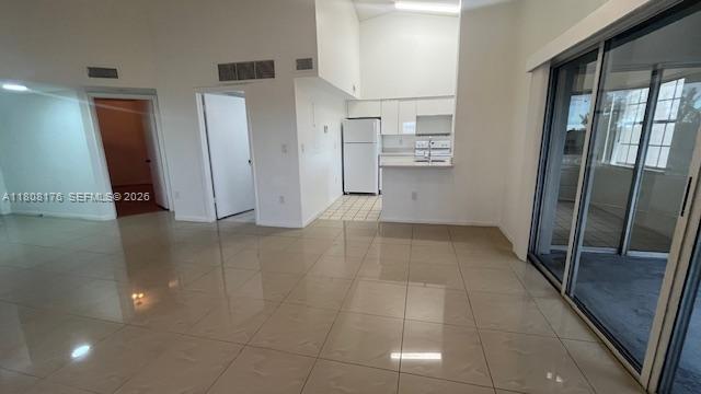 Foto del edificio - 2881 N Oakland Forest Dr