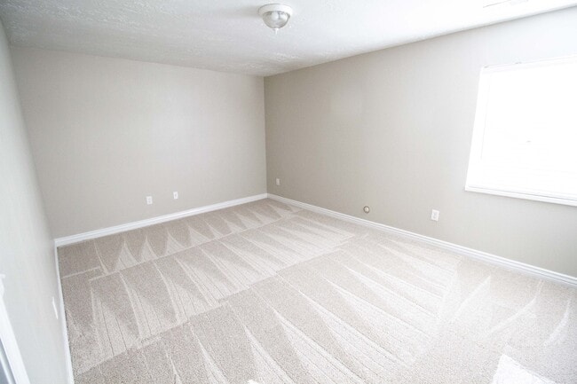 Foto del edificio - 8236 Pin Oak Dr