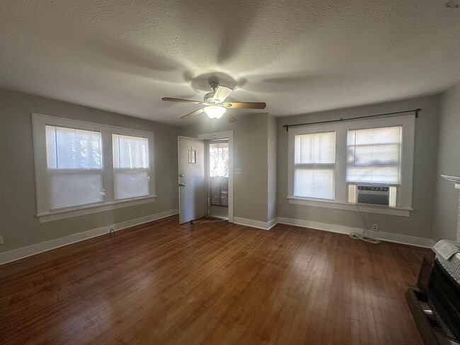 Building Photo - 1723 1/2 McGregor Ave