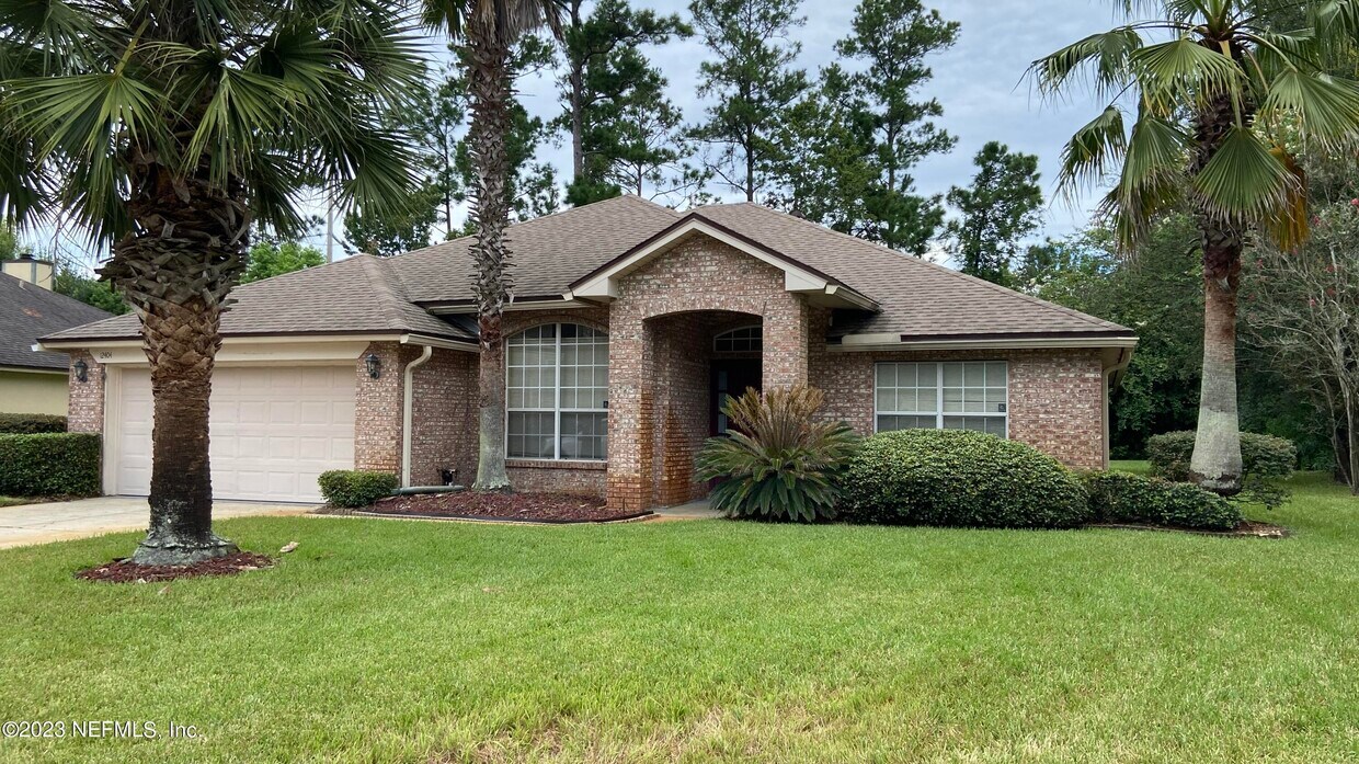 Primary Photo - 12404 Hatton Chase Ln E