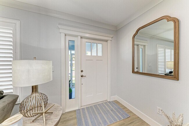 Foto del edificio - Furnished/Unfurnished ** Annual Rental ** Available 5/1/26 ** 4 Bed/2 Bath Single Family Home ** ...