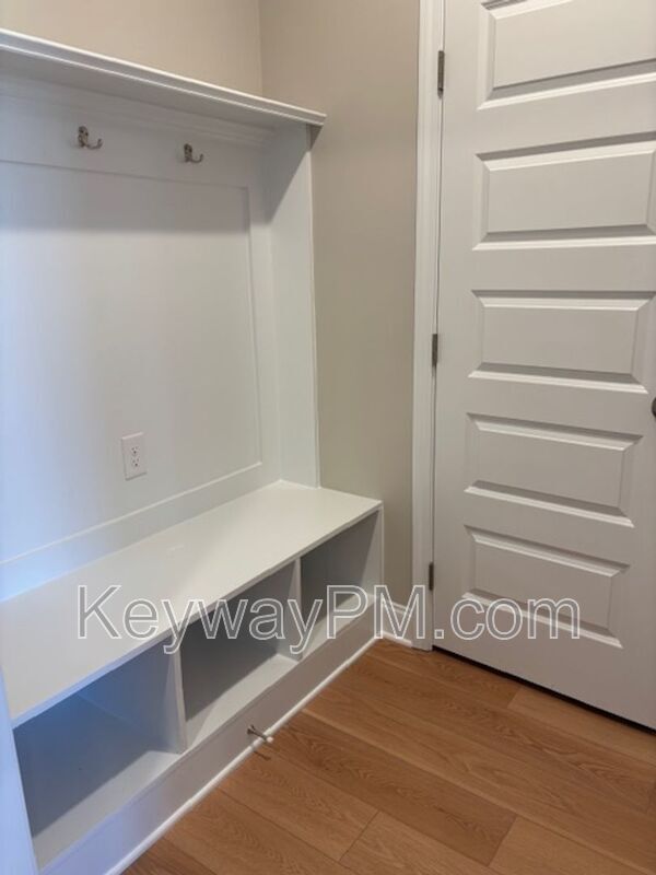 Foto del edificio - 527 Yuma Ln