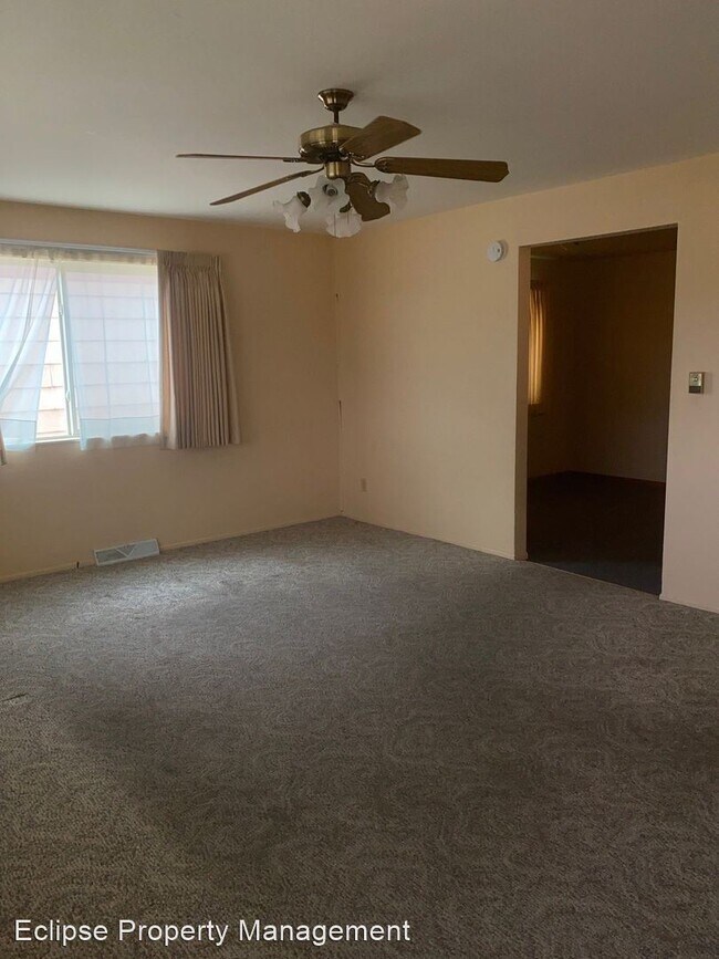 Foto del edificio - 3 br, 2 bath House - 2120 Ouray Ave