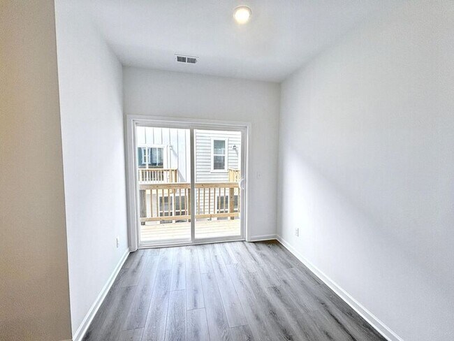 Building Photo - 4138 Tillie Cir