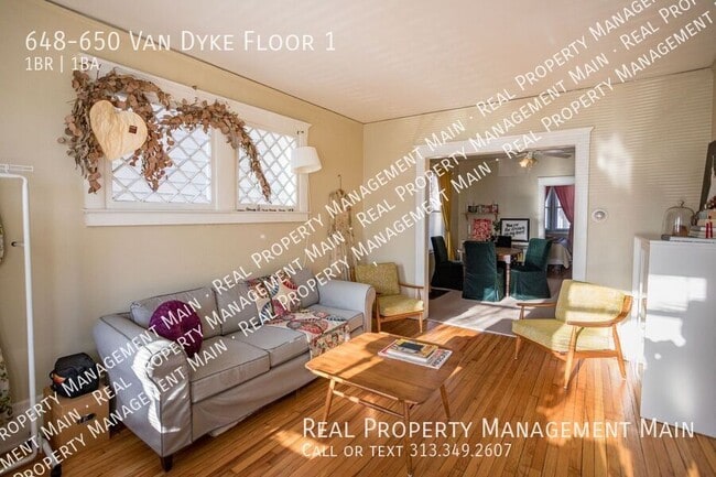 Foto del edificio - 648-650 Van Dyke Floor 1-