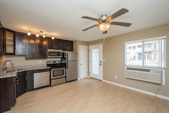 Foto del edificio - River Ridge Place