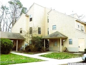 Building Photo - 106 Daffodil Dr