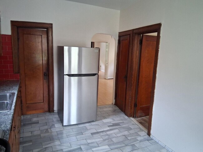 Foto del edificio - 182 Terrace Ave