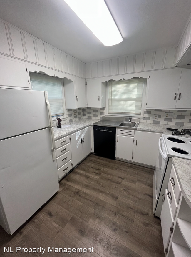 Building Photo - 4 br, 2.5 bath House - 2809 North 68th Street