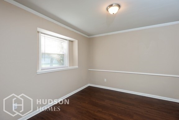 Building Photo - NOW AVAILABLE! 10007 Braes Forest, Houston...