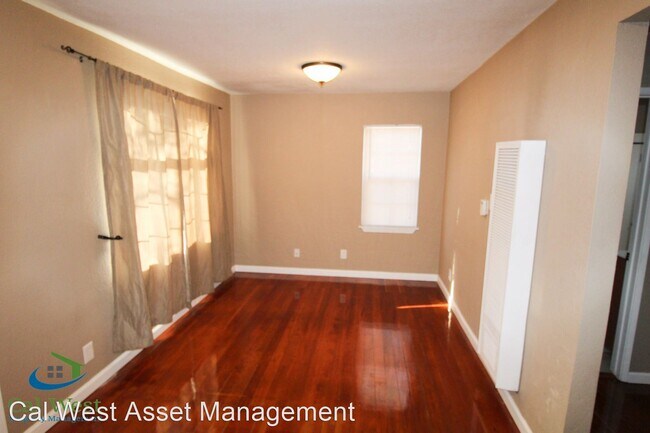 Building Photo - 2 br, 1 bath House - 1052 Ramona Avenue
