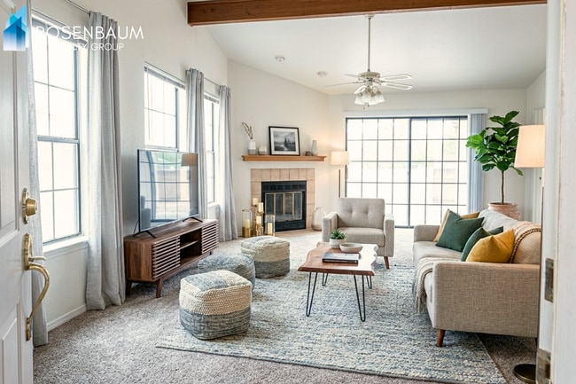 Foto del edificio - Beautiful 2-beds, 2-baths townhome nestled in the highly sought-after Prescott Country Club commu...