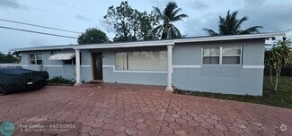 Building Photo - 870 NW 173rd Terrace