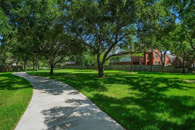 Building Photo - 22407 Coral Chase Ct