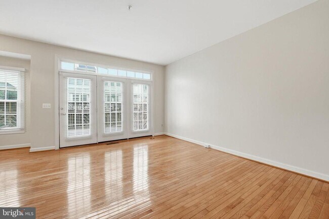 Building Photo - 1806 Brentridge St