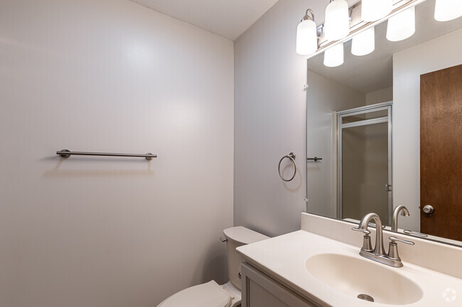 2HAB, 2BA - Cuarto de baño - Baldwin Court