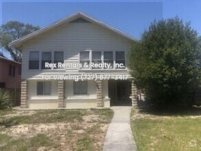Building Photo - 2219 21st Ave S