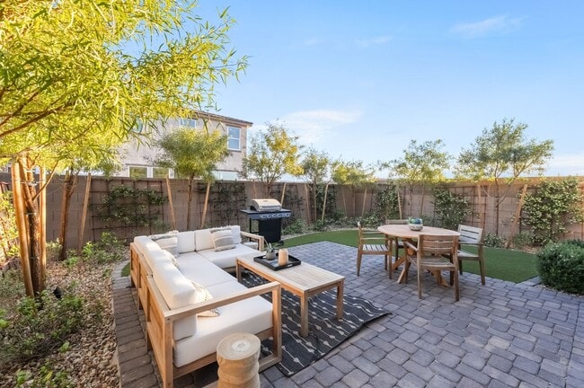 Building Photo - Be the first to live in this brand-new expansive two-story former model home!
