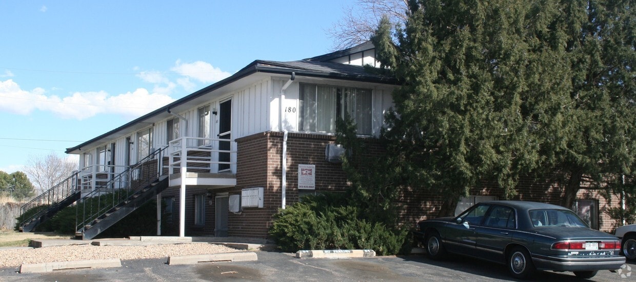 180 S. 20th Ave Apartments in Brighton, CO