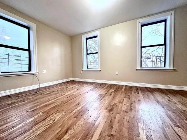 Foto del edificio - 1 bedroom in NEW YORK NY 10040