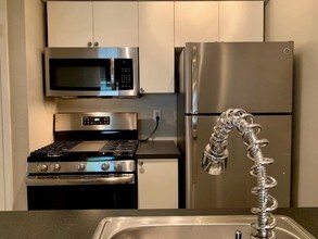 Delwood Station photo'