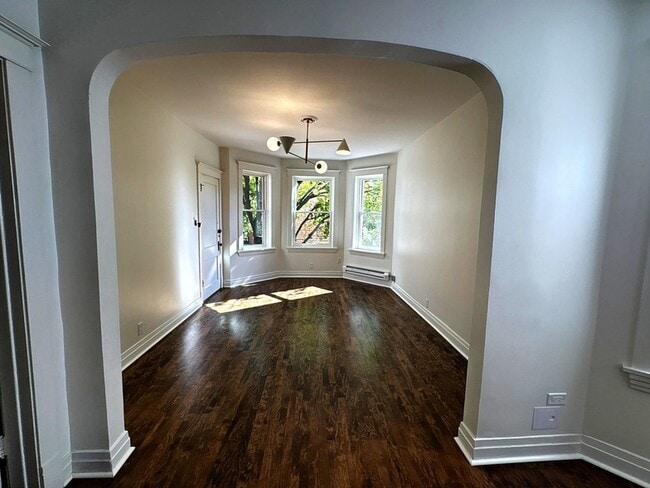 Foto del edificio - 3078 N Davlin Ct