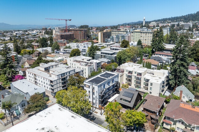 Aerial - Special Promo! Private Bed near UC Berkeley!
