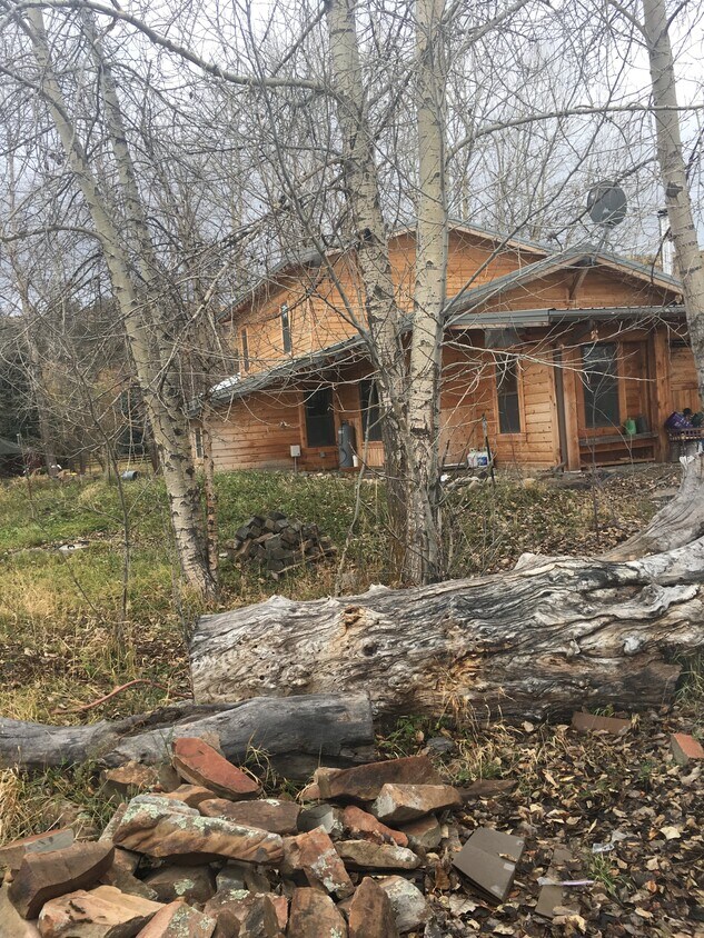 Foto principal - 1305 S Church Ave
