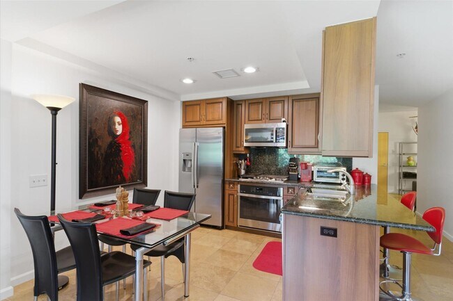 Foto del edificio - 7137 E Rancho Vista Dr