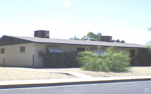 Primary Photo - 10035 N 11th Ave