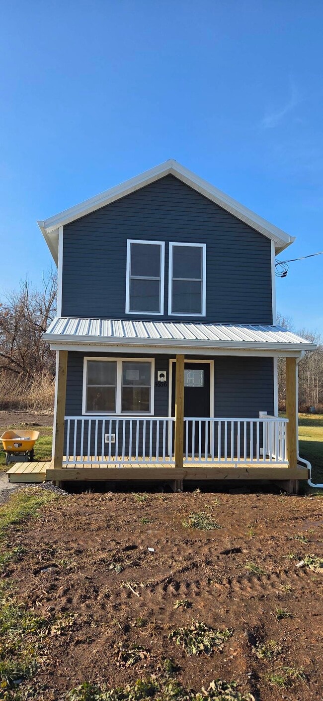 Building Photo - 4660 Model City Rd