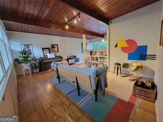 Foto del edificio - 1108 Knott St SE