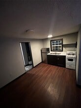 Building Photo - 8915 Irvington Blvd