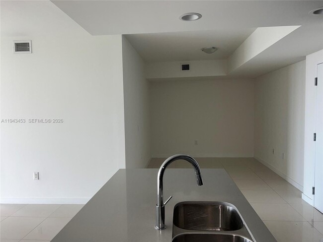 Building Photo - 7825 NW 107th Ave