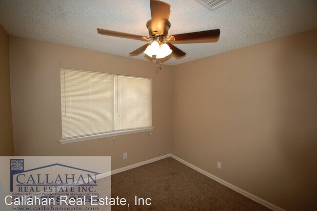 Building Photo - 5705 Sonora Dr