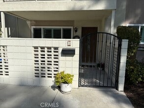 Building Photo - 39 Calle Aragon