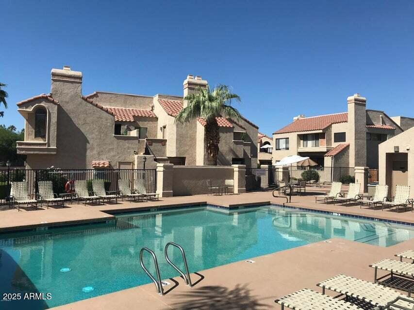 Foto principal - 10055 E Mountainview Lake Dr