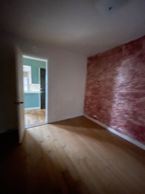 Foto del edificio - 103 Memorial Dr