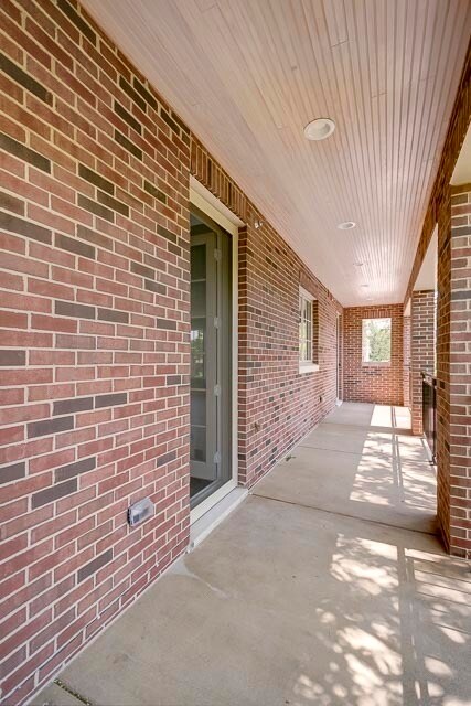 Foto del edificio - 1655 McGovern Ave
