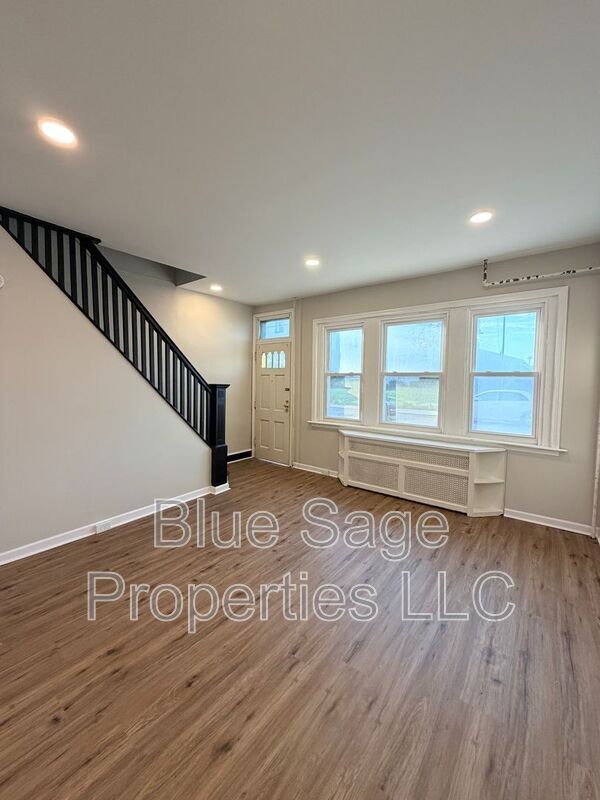 Building Photo - 413 E Baltimore Ave
