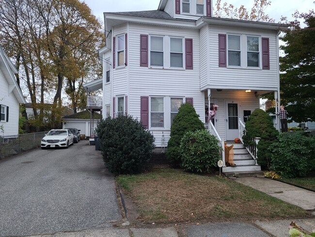 Foto del edificio - 10 Elsmere Ave