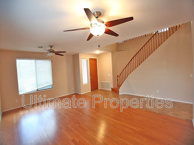 Building Photo - 16816 N 40th Dr