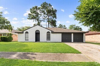 Building Photo - 5507 Lynngate Dr