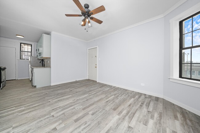 Living Room - 6124-28 S. Ingleside Ave.