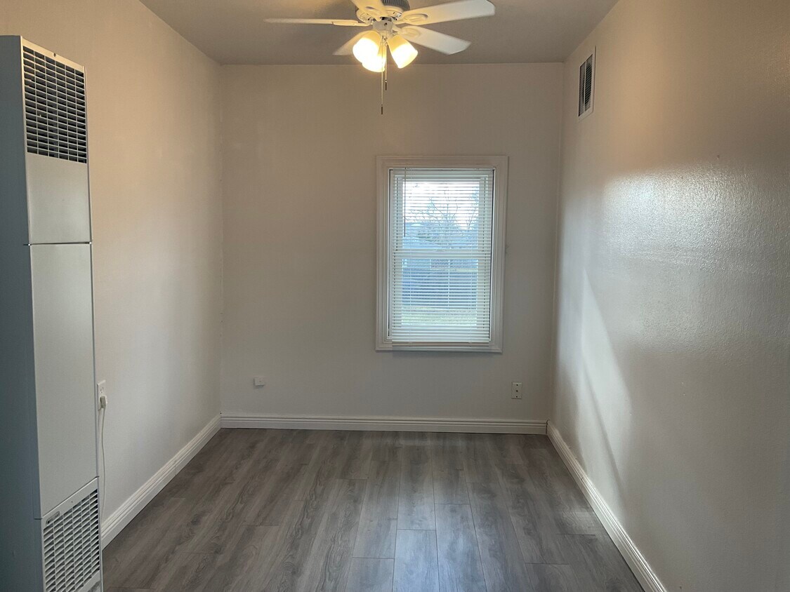 Foto del edificio - 918 Center St