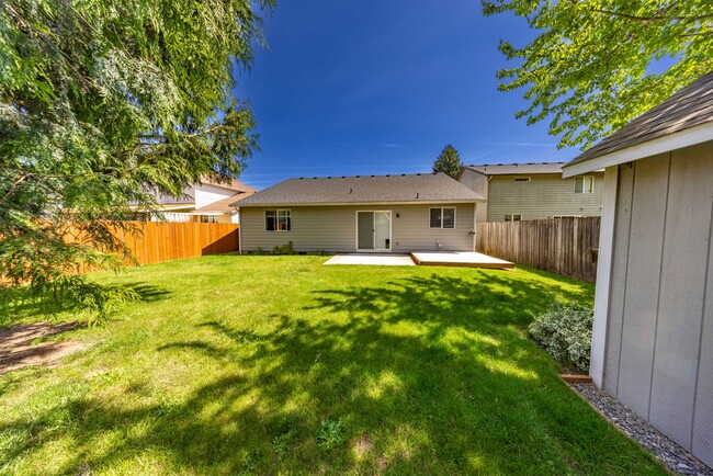 Foto del edificio - One Level Ranch Home - Three Bedrooms