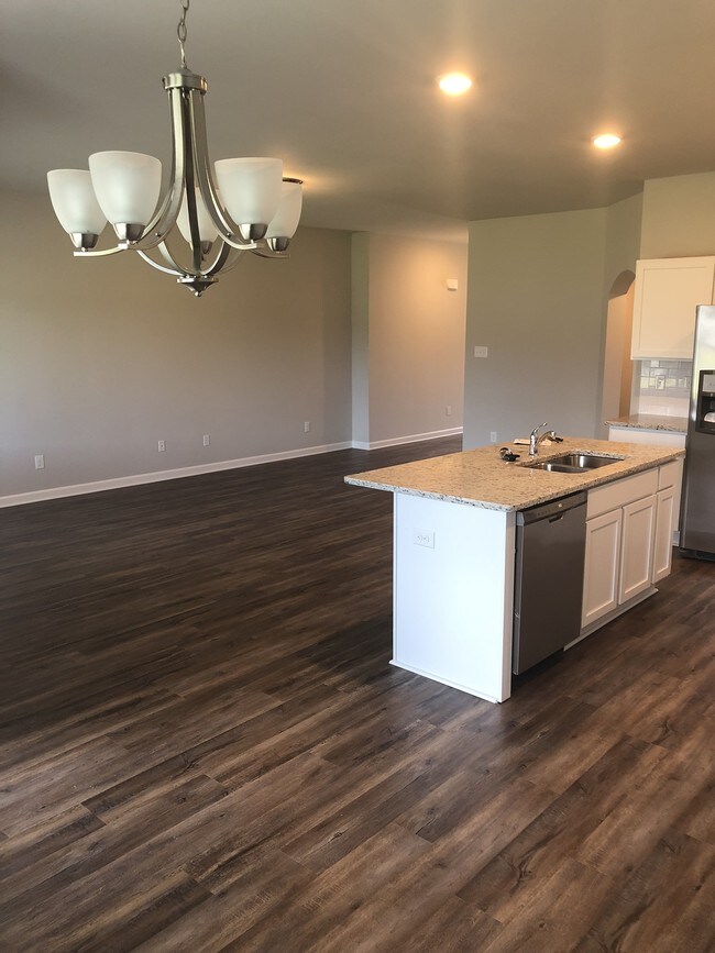 Building Photo - 42482 Lake Borgne Dr