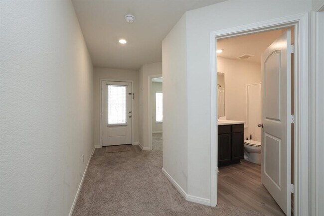 Foto del edificio - 20914 Solstice Point Dr