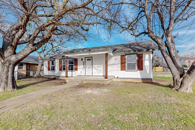 Building Photo - 2802 N Masters Dr